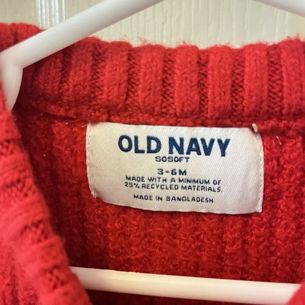 Old Navy Red Merry Embroidered Christmas Sweater Baby Girls Size 3-6 Months NWT